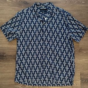 NWT Camp Collar Resort Shirt